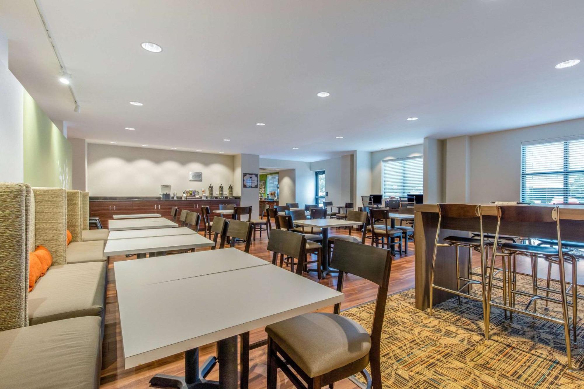 Mainstay Suites St Louis Airport Bridgeton Eksteriør bilde