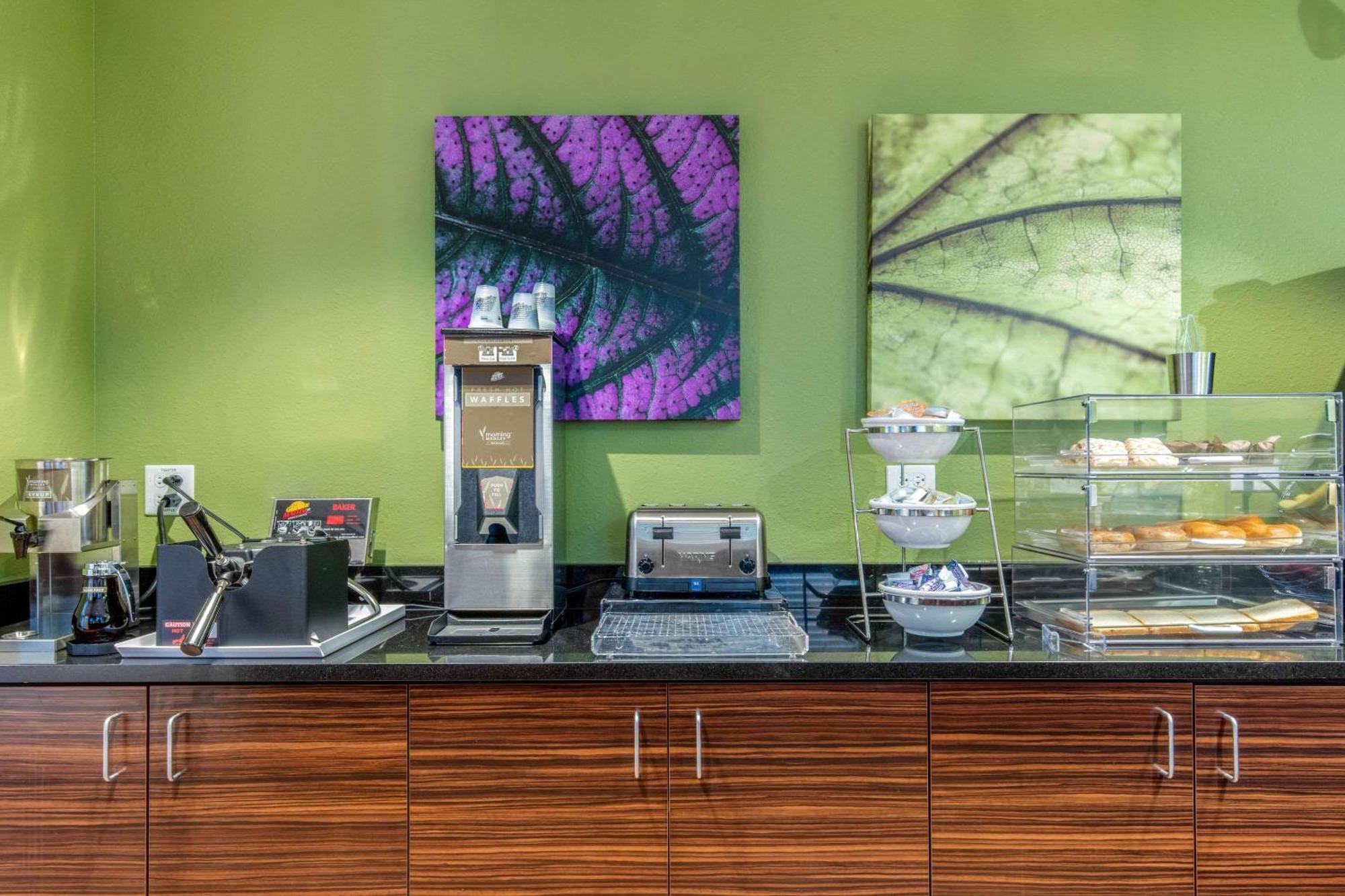 Mainstay Suites St Louis Airport Bridgeton Eksteriør bilde