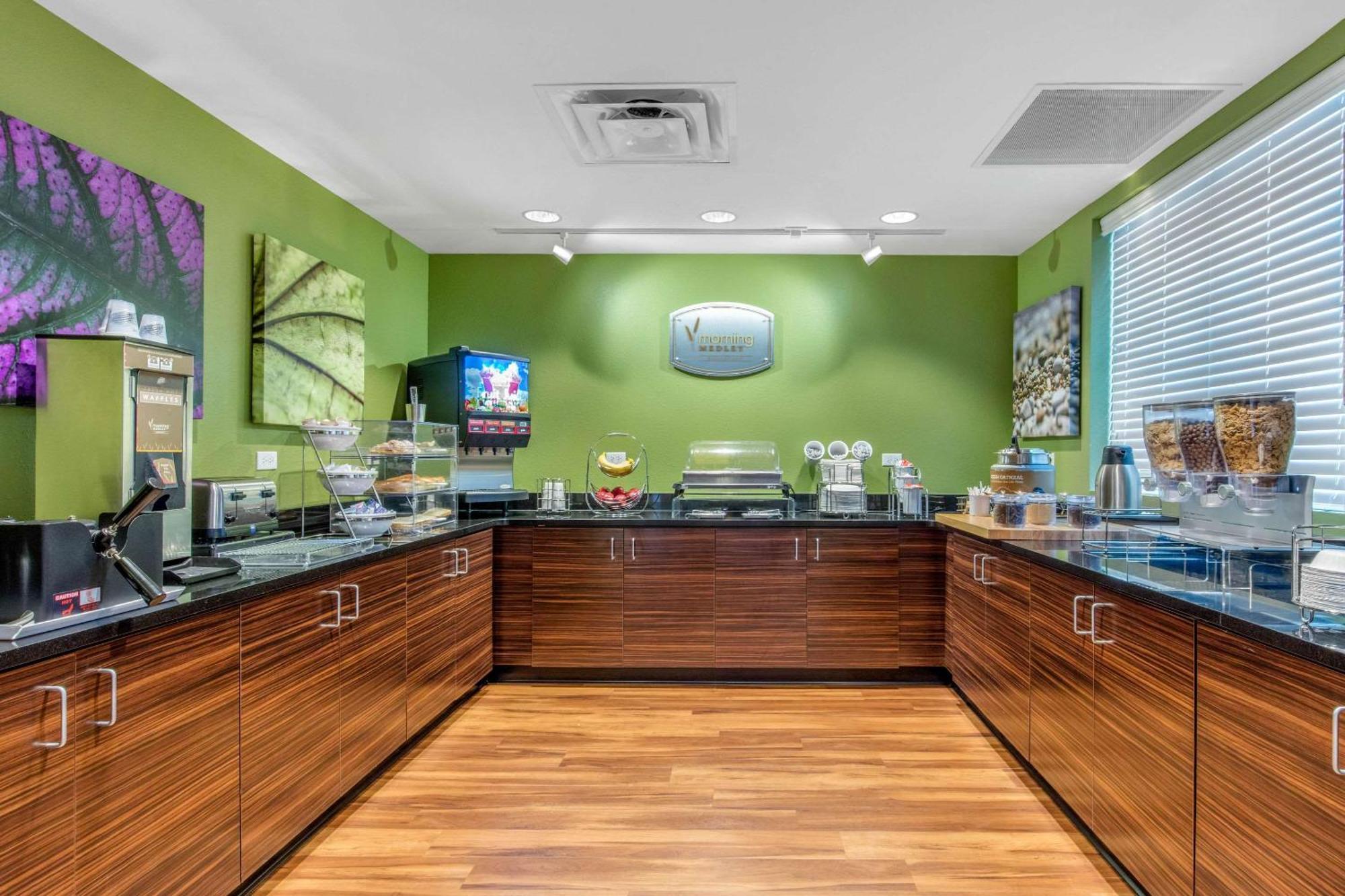 Mainstay Suites St Louis Airport Bridgeton Eksteriør bilde